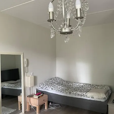 Tilava Yksioe Tuirassa Apartman